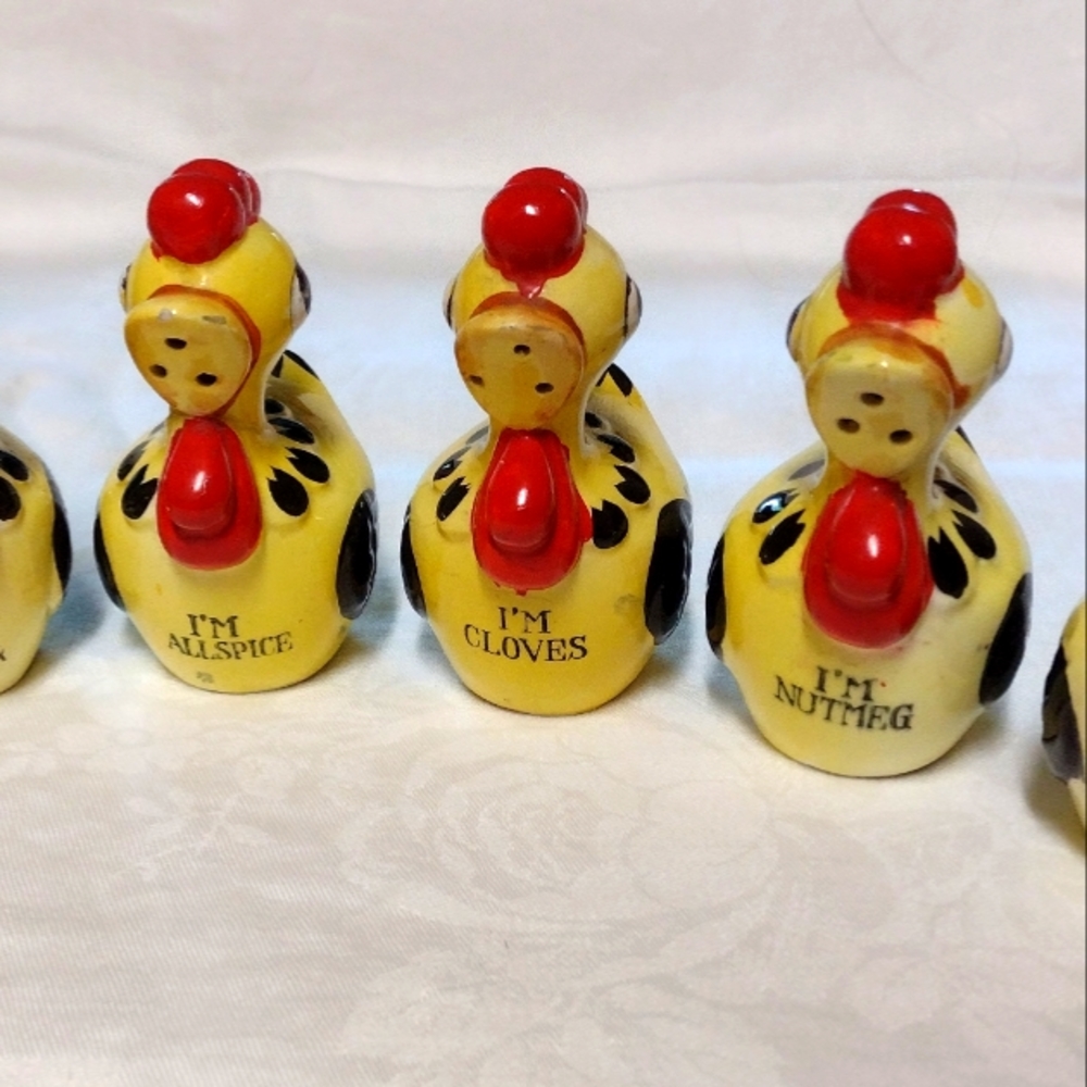 Six ceramic chicken spice jars Japan